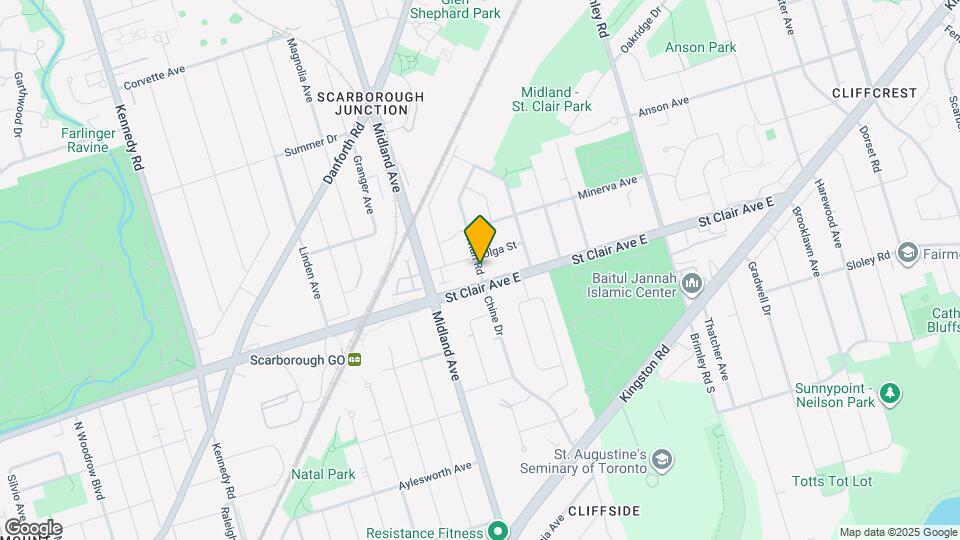 Bright Corner-Unit Townhouse with 3 Bedrooms & Private Outdoor Spaces in Scarborough Map and Location Details