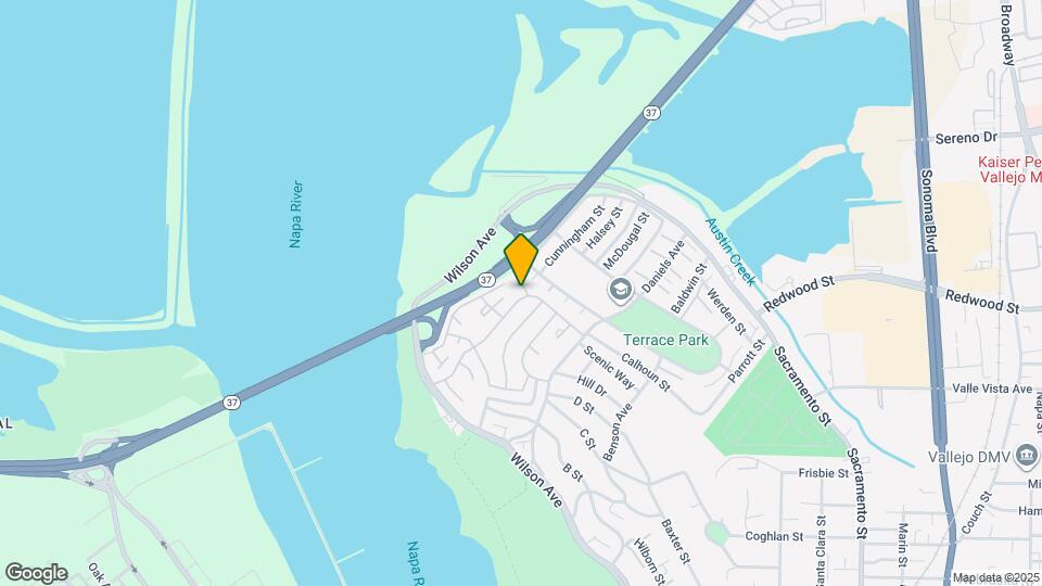 555 Lighthouse Dr Map and Location Details