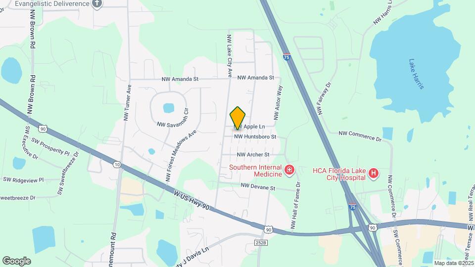 3839 NW Huntsboro St, Unit 101 Map and Location Details