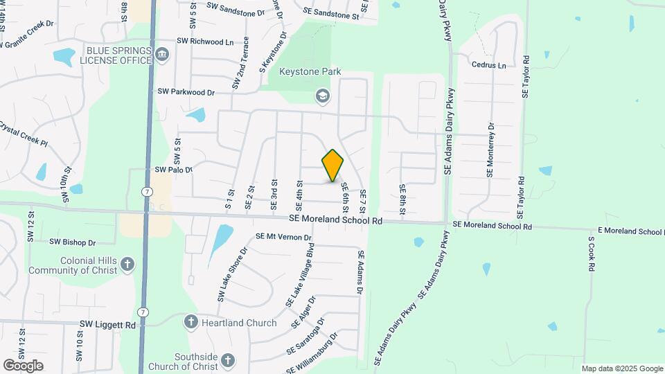 512 SE Silver Ln Map and Location Details