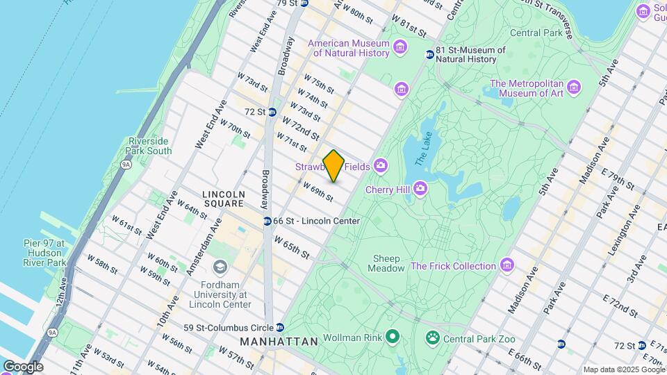 24 W 70th St Map and Location Details