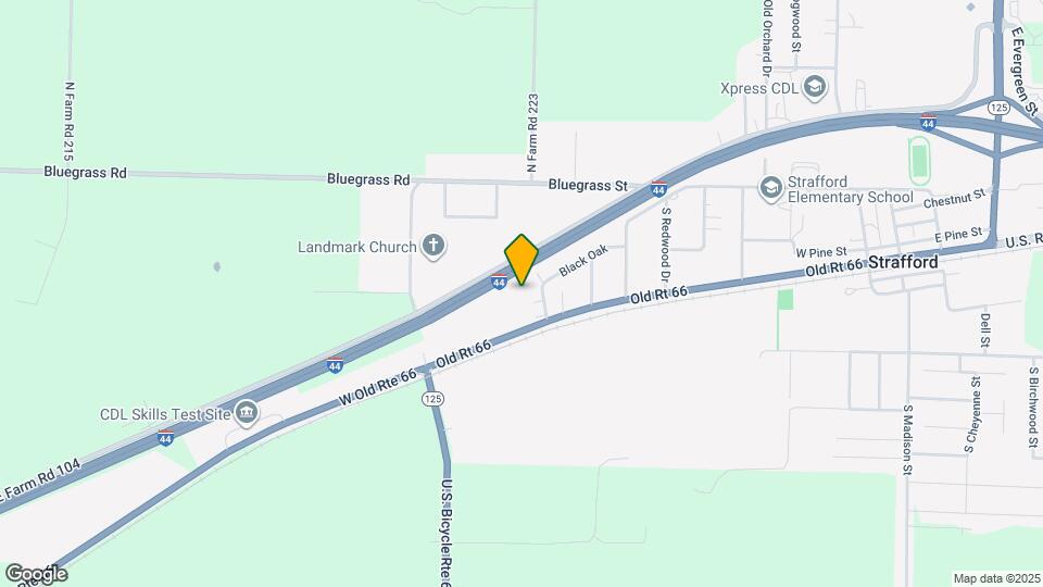 Oak Cliff Apartments Map and Location Details