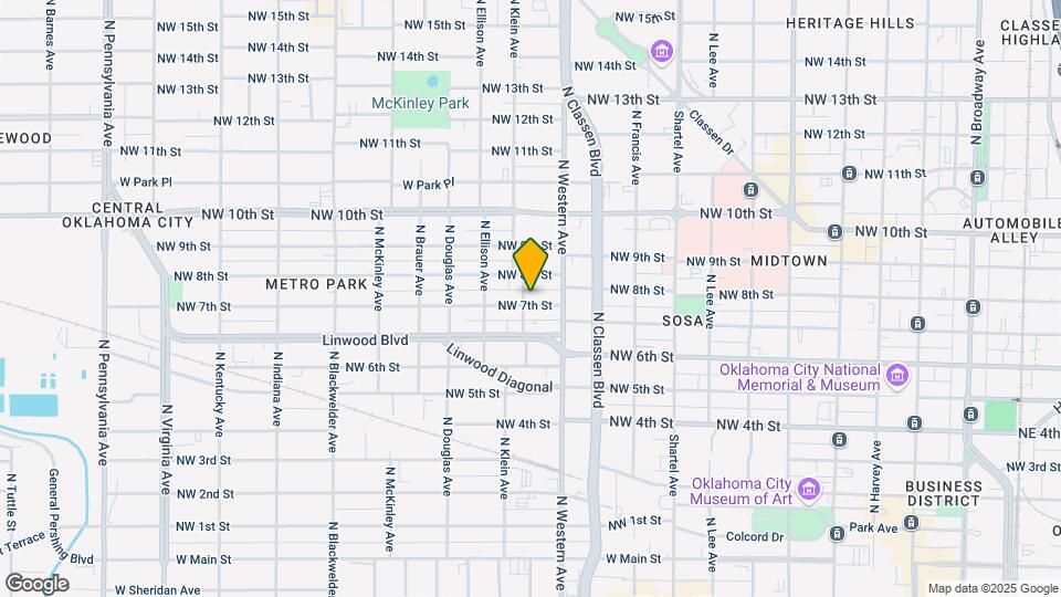 1127 NW 7th St Map and Location Details