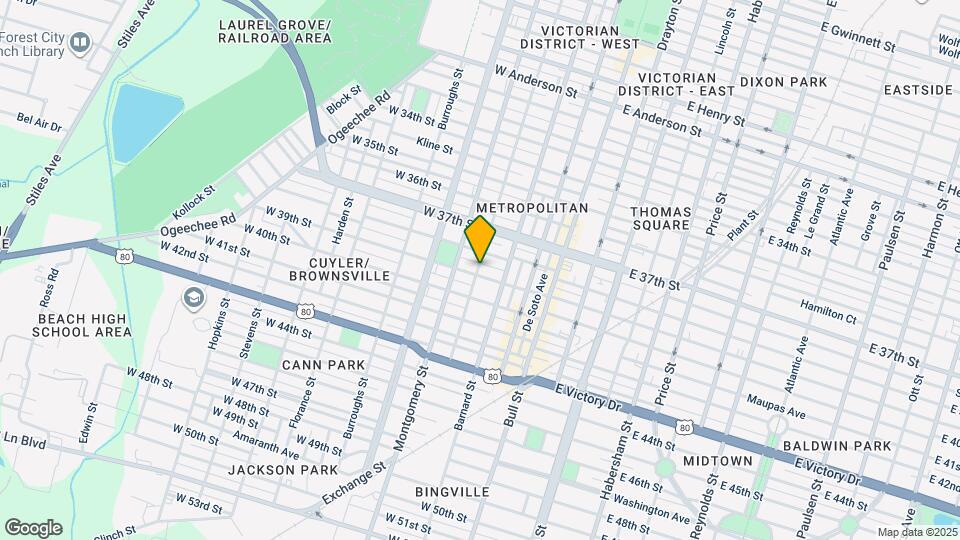 222 W 39th St Map and Location Details