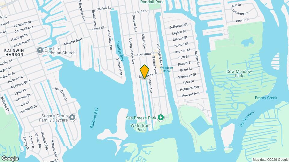 449 Nassau Ave Map and Location Details