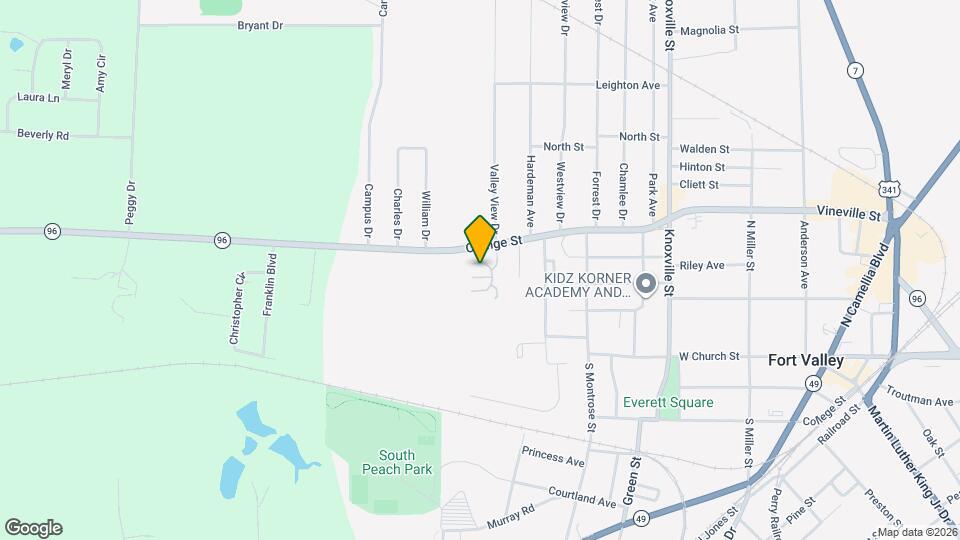 Windsor Court Apartments Map and Location Details