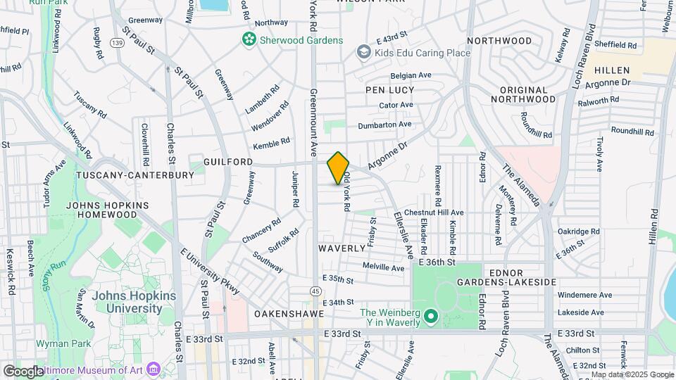 551 E 38th St Map and Location Details