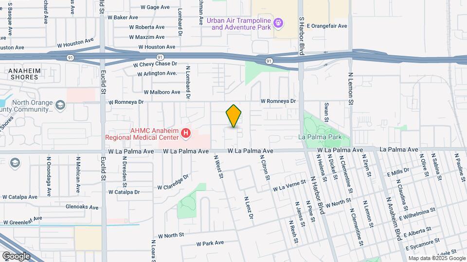 1135-1139 N Mayfair Ave Mapa y Detalles de la Ubicación