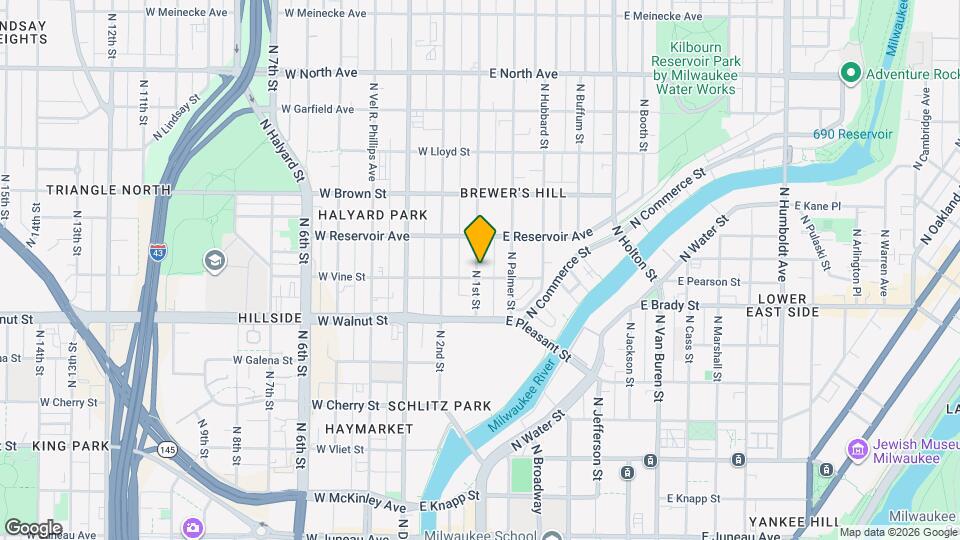 1820 Apartments Map and Location Details