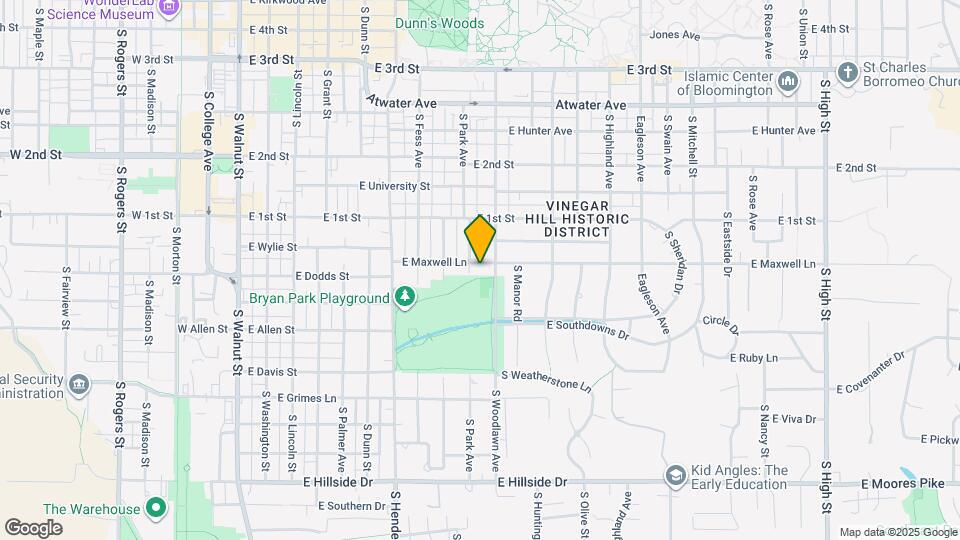 904 E Maxwell Ln Mapa y Detalles de la Ubicación