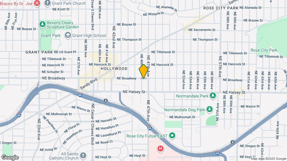 4620 NE Broadway Map and Location Details