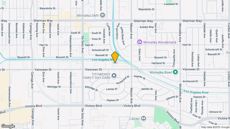 20624 Hartland St Map and Location Details
