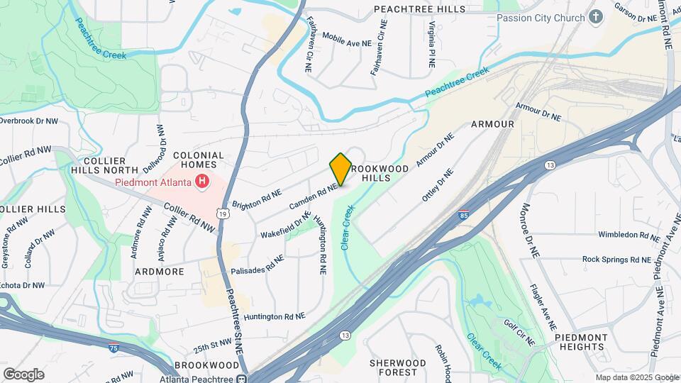 215 Camden Rd NE Map and Location Details