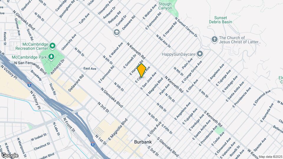 624 E Cypress Ave Map and Location Details