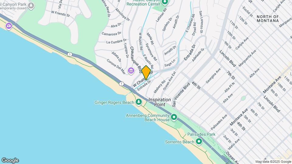 207 Entrada Dr Map and Location Details