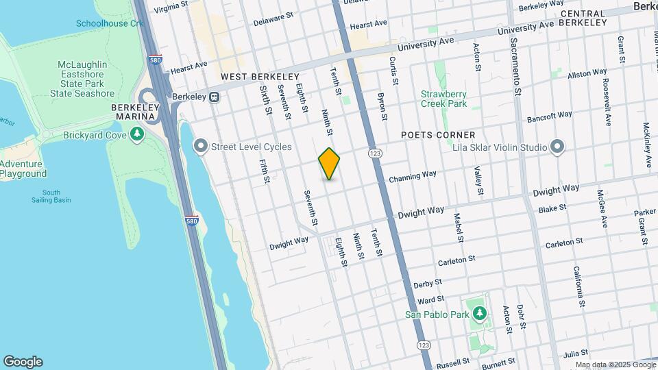 2339 Eighth St Mapa y Detalles de la Ubicación