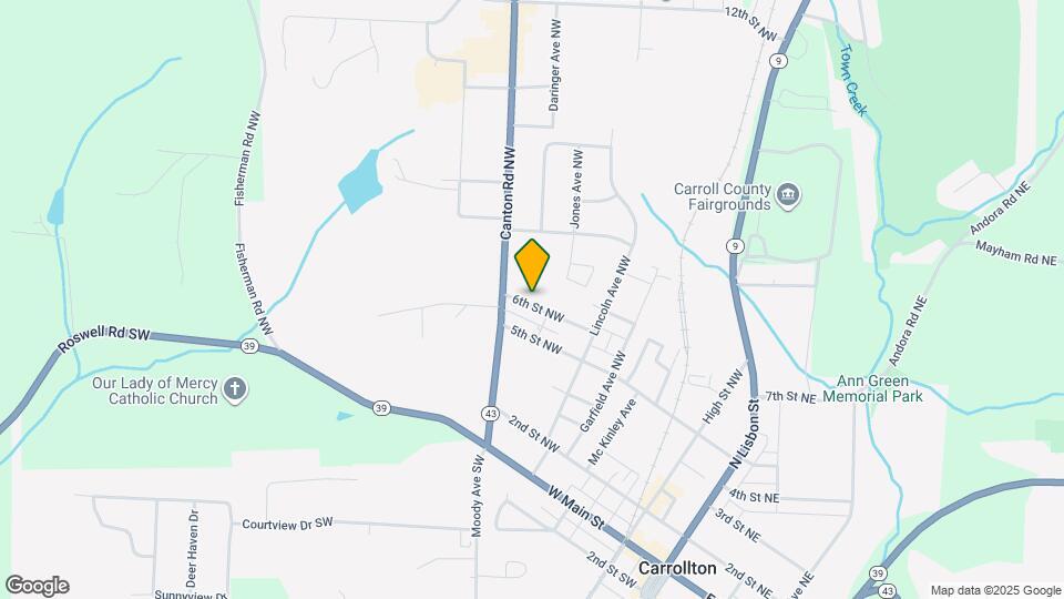 572 6th St NW Map and Location Details