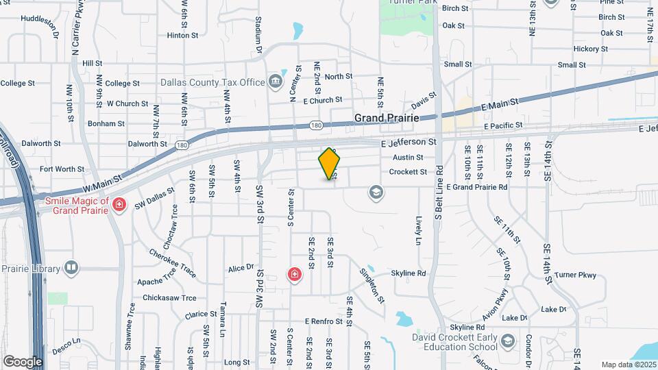 327 SE 3rd St Map and Location Details