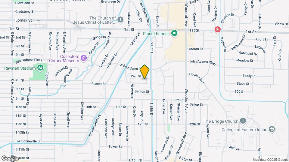 690 Cambridge Dr Map and Location Details