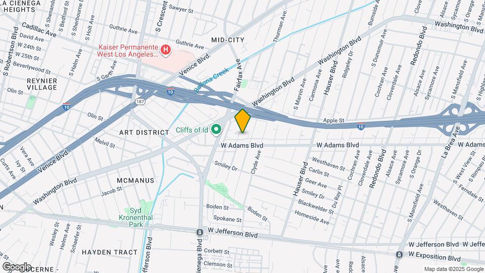 2566 S Spaulding Ave Mapa y Detalles de la Ubicación