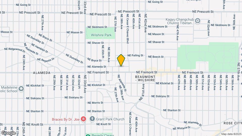 3637 NE Alameda St Map and Location Details