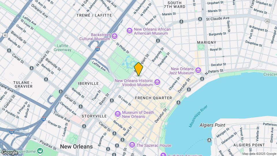 811 Burgundy St Mapa y Detalles de la Ubicación