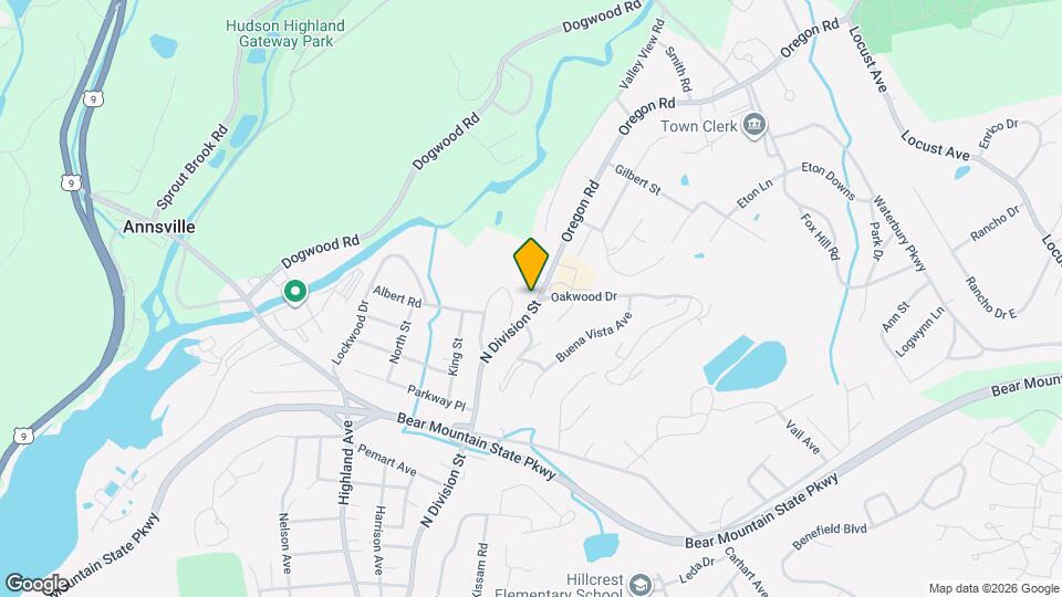 1004 N Division St Map and Location Details