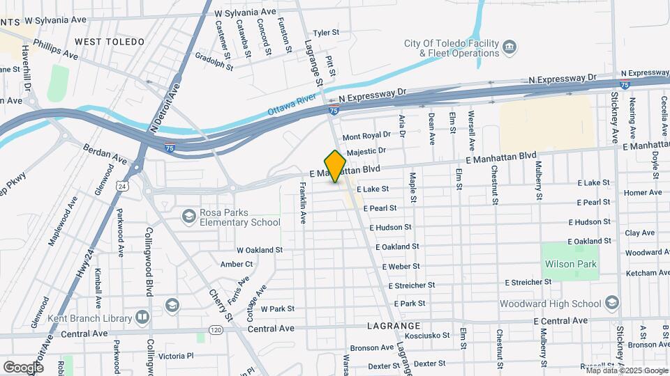53 E Lake St Map and Location Details