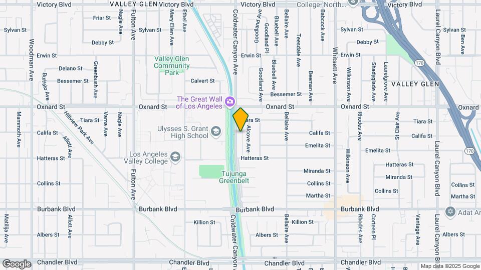 5858 Coldwater Canyon Ave Mapa y Detalles de la Ubicación