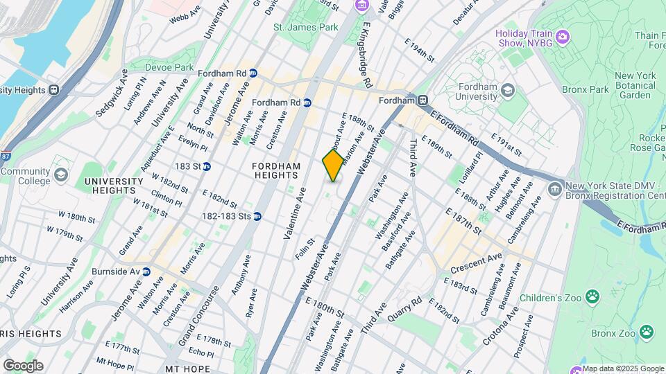 2332 Tiebout Ave Mapa y Detalles de la Ubicación