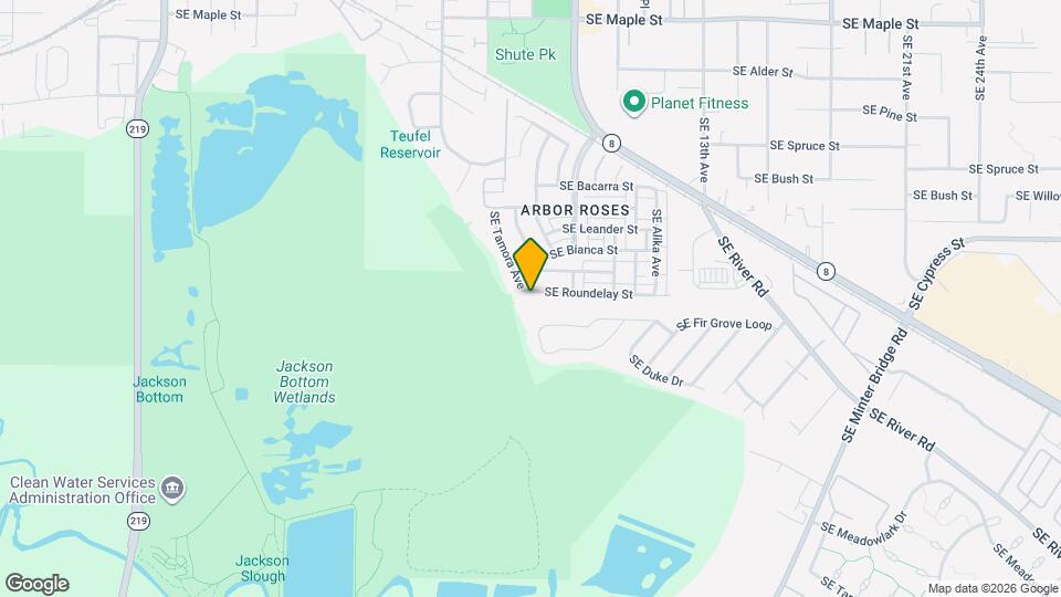 958 SE Roundelay St Map and Location Details