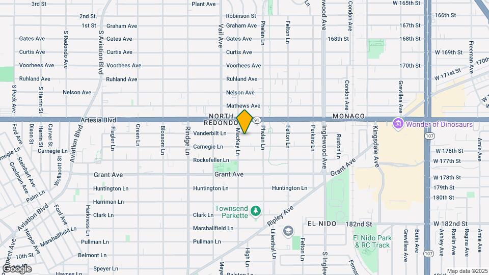 2404 Vanderbilt Ln Map and Location Details