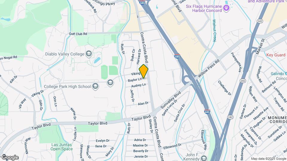 35 Baylor Ln Map and Location Details