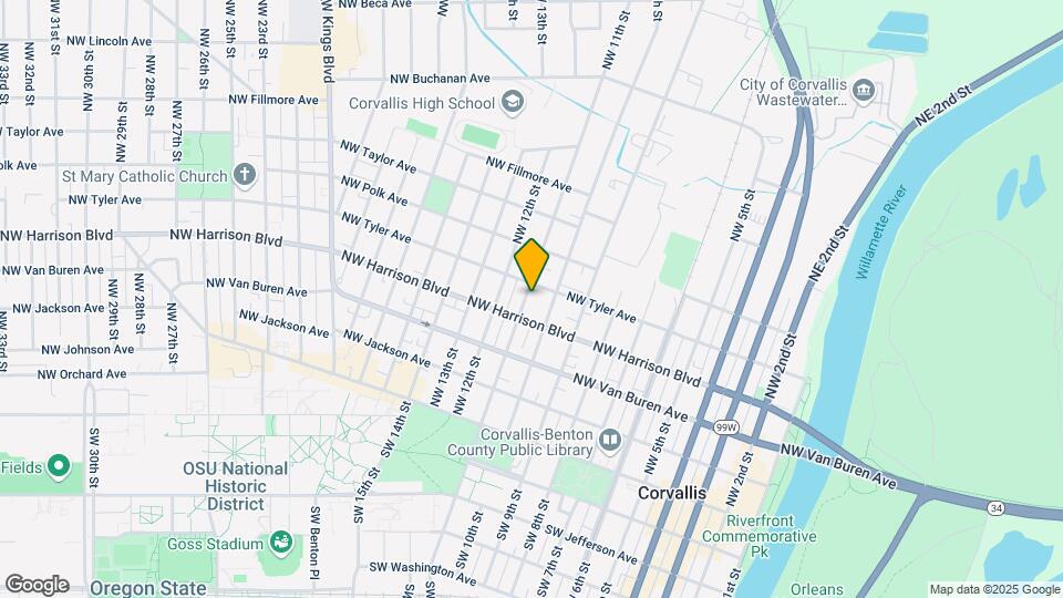 437 NW 11th St Map and Location Details