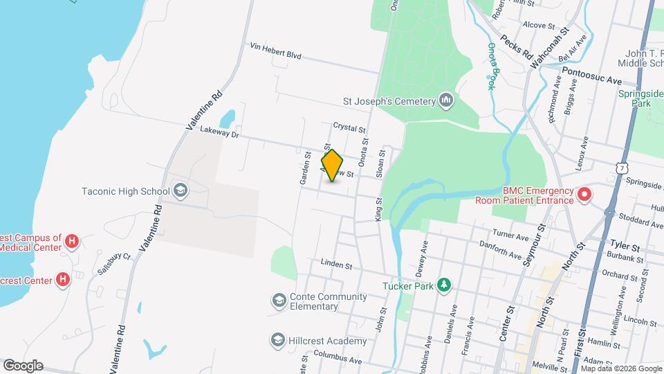 30 Woodbine Ave, Unit 30 Woodbine Map and Location Details