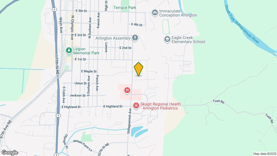 907 E Maple St Map and Location Details