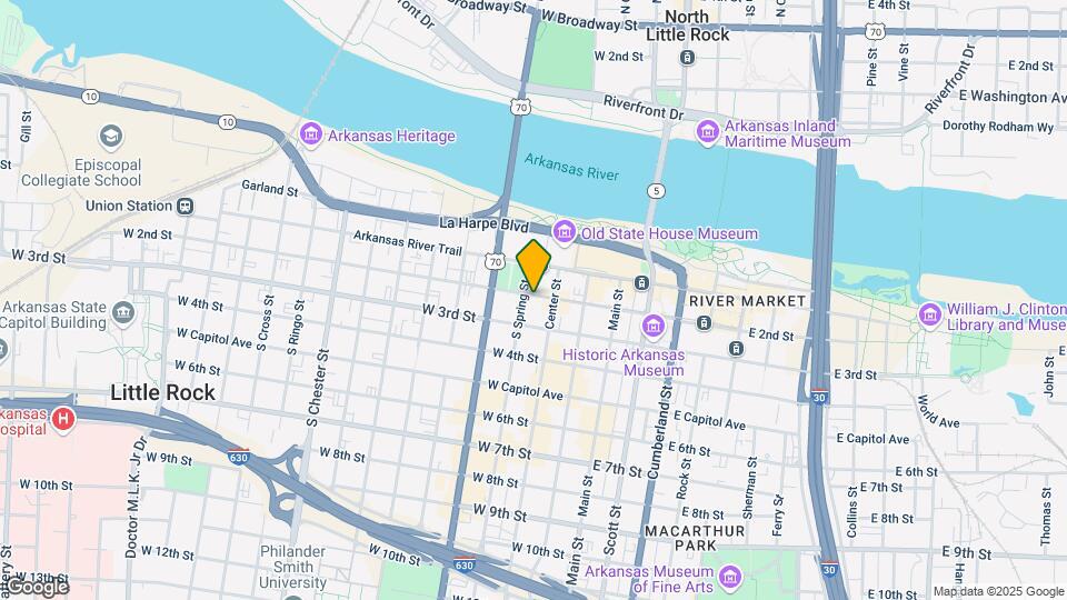 319 W 2nd St Mapa y Detalles de la Ubicación