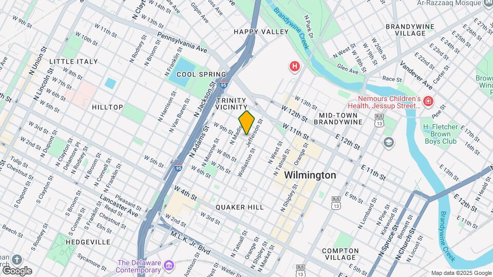 609 W 9th St Mapa y Detalles de la Ubicación