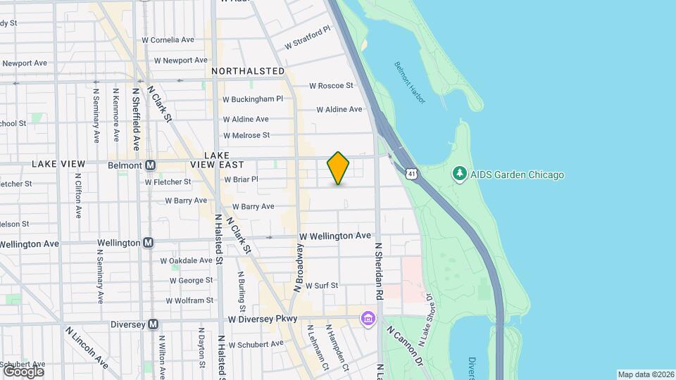 503 W Briar Pl, Unit 702 Mapa y Detalles de la Ubicación