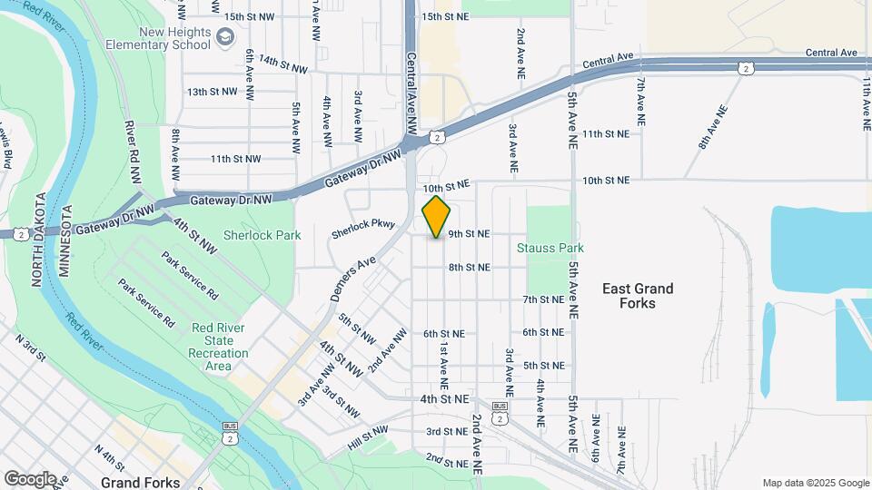815 1st Ave NE, Unit Main Floor Map and Location Details