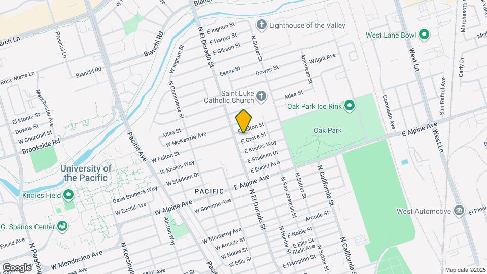 117 E Grove St Map and Location Details