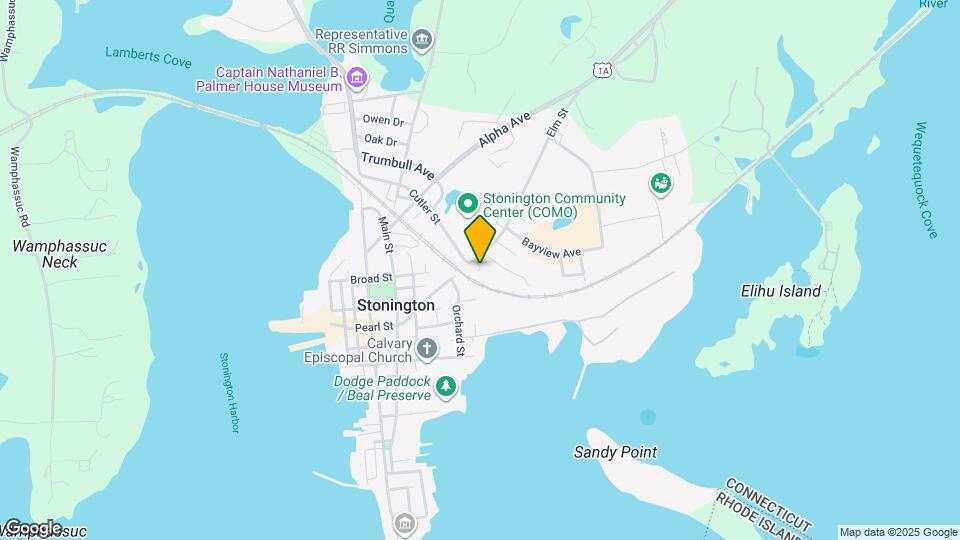 105 Elm St Map and Location Details