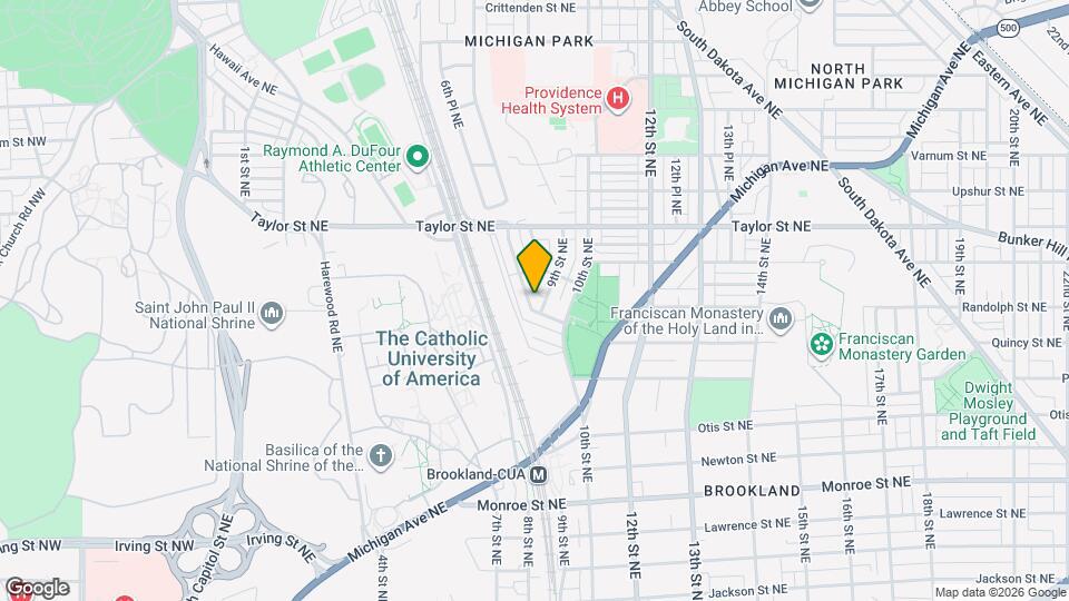 700 Quincy St NE Map and Location Details