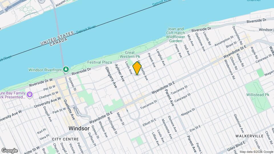 372 Louis Ave Mapa y Detalles de la Ubicación