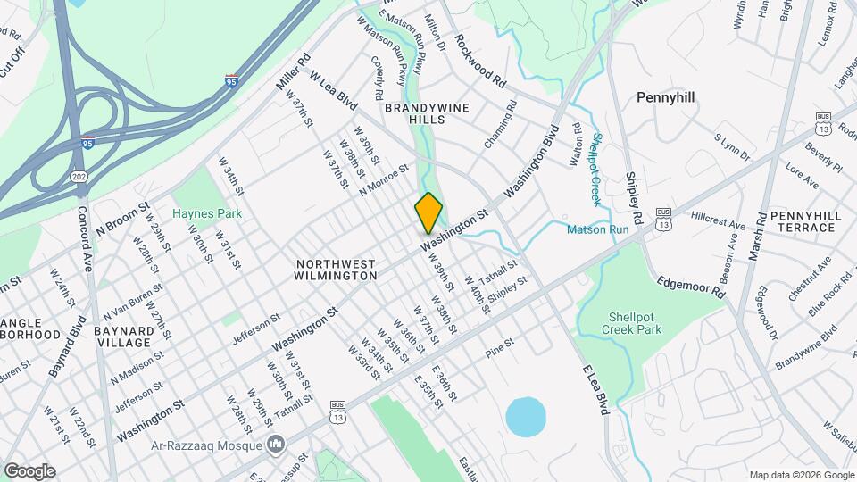 301 W 39th St, Unit 1 Map and Location Details