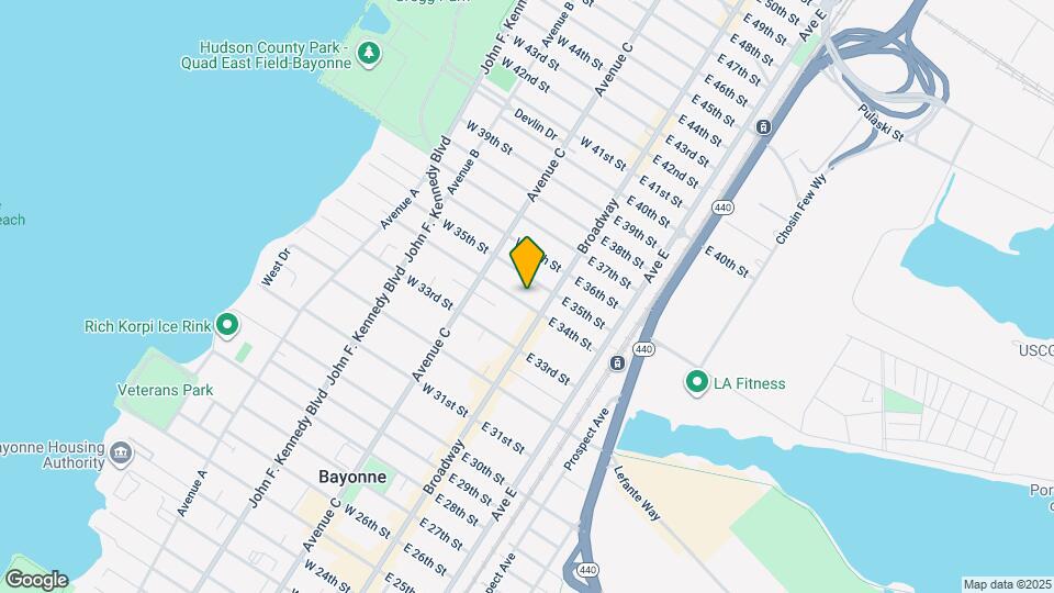 17 W 34th St, Unit #1 17 W 34th street Map and Location Details