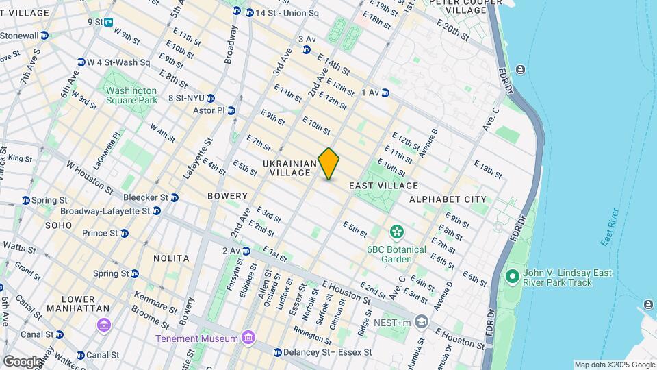 104 E 7th St Mapa y Detalles de la Ubicación