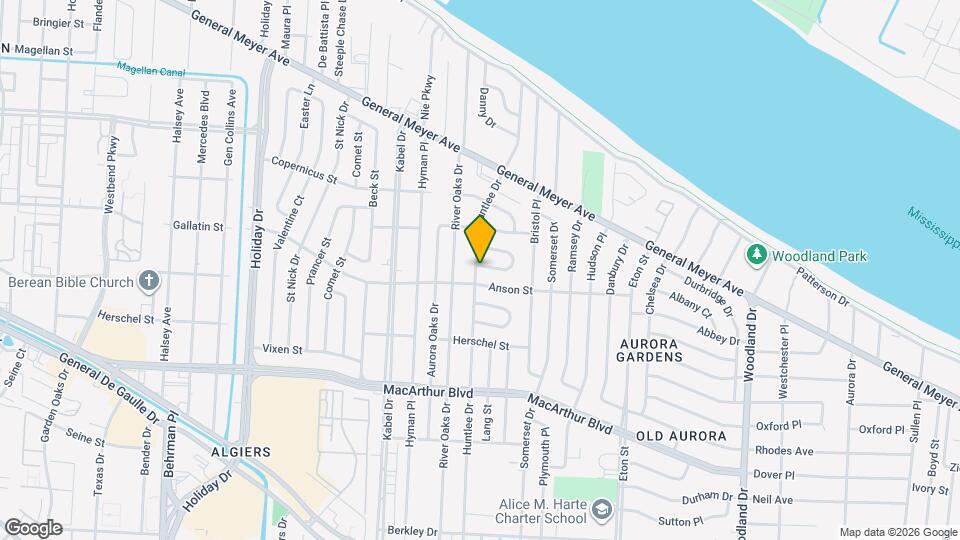 438 Huntlee Dr Map and Location Details