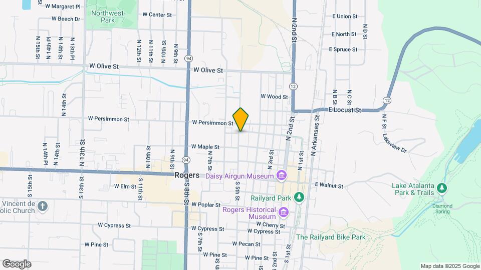 424 W Cedar St Map and Location Details