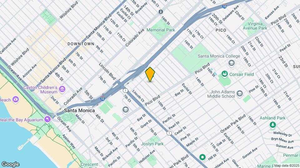 1827 10th St Map and Location Details